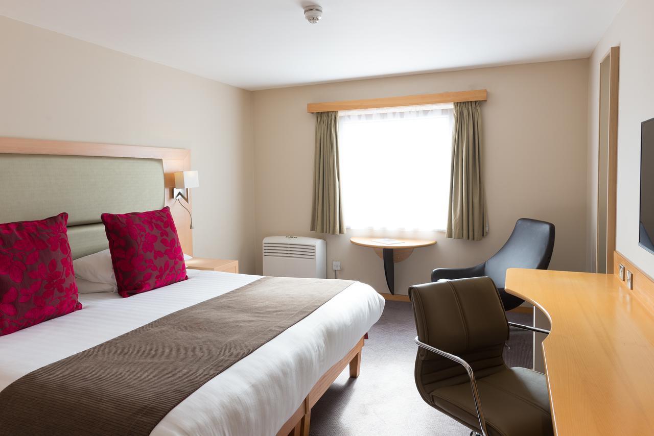 Best Western Atlantic Hotel Chelmsford Exteriör bild